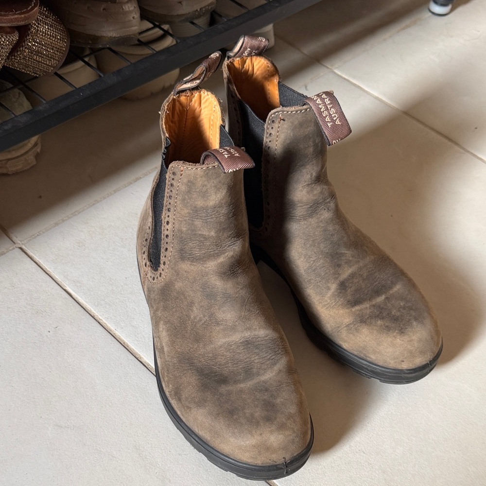Blundstone Boot Rustic Brown 6.5 (us womens 9.5)